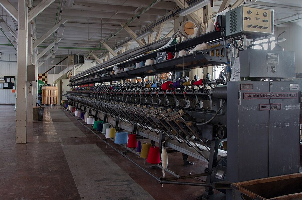 Textile mill yarn machines